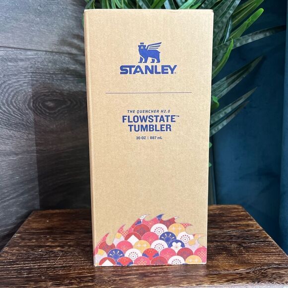 Stanley The Lunar New Year Flowstate Quencher 30oz in Cream Dragon. NIB! - Picture 10 of 16